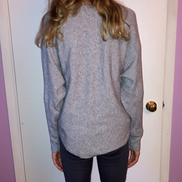 Vila Milano grey oval neck sweater. - Picture 3 of 8